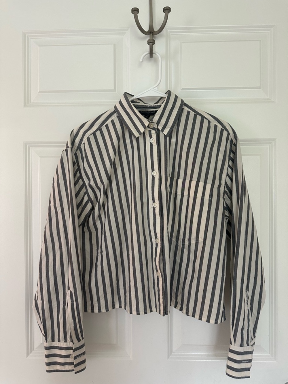Banana Republic Cropped Boxy Striped Button-Up Shirt in Black and Cream